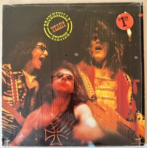 Brownsville Station - Yeah! - VG+ 1973 Bell 2102 vinyl LP - SMOKIN' IN THE BOYS - Imagen 1 de 4
