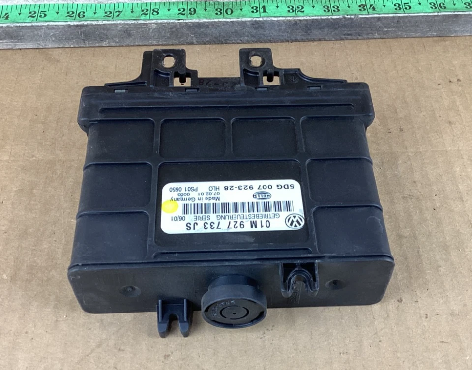 Módulo de control de transmisión Volkswagen Jetta 1999-2001 01M927733JS, 5DG007923 Foto 1 de 4
