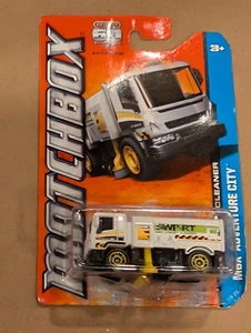 2012 Matchbox 60th Anniversary MBX Street Cleaner 5/120 White Adventure City - Picture 1 of 3