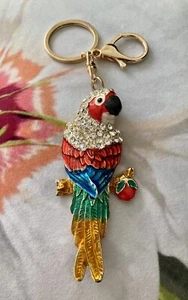 Hermoso Llavero Diamantado Estrás y Esmalte Bolso Loro Dije ~ Nuevo sin Etiquetas - Imagen 1 de 3