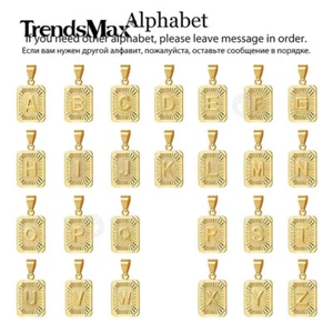 Dije colgante de letras iniciales de acero inoxidable enchapado en oro (forma rectangular) - Imagen 1 de 29