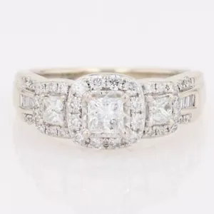 1.01ctw Princess Cut Diamond Halo Engagement Ring 14k White Gold Size 7 - Picture 1 of 7