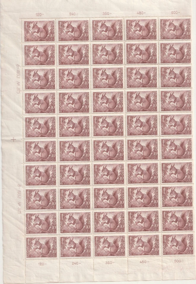 FINLANDIA: Hoja completa de 100, Ardilla 1953. #422. MNH. (2) Foto 1 de 1