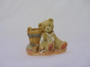 CHERISHED TEDDIES JOSHUA LOVE REPAIRS ALLE BÄREN MIT WASCHWANNE FIGUR NEUWERTIG IN VERPACKUNG - Bild 1 von 1