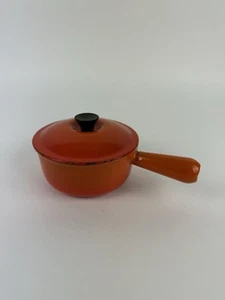 Le Creuset Naranja Volcánica 16 cm Salsa/Leche Sartén Mango Hueco Hierro Fundido Esmalte - Imagen 1 de 6