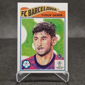 Topps UCC Living Set - Yusuf Demir FC Barcelona Rookie - Foto 1 di 2