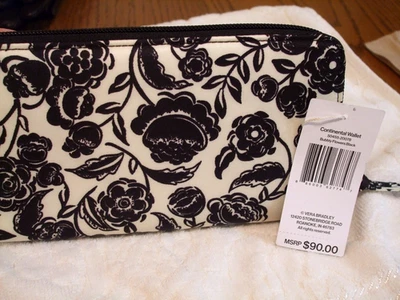 CARTERA CONTINENTAL VERA BRADLEY, FLORES BURBUJEANTES NEGRA, NUEVA CON ETIQUETAS, PRECIO DE VENTA SUGERIDO POR EL FABRICANTE $90, 60% DE DESCUENTO Foto 1 de 4