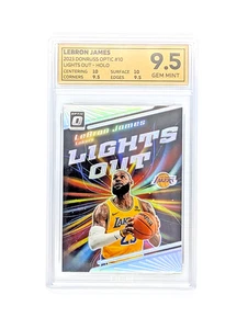 2023 DONRUSS OPTIC #10 LEBRON JAMES LIGHTS OUT HOLO GRADED 9.5 - Picture 1 of 1