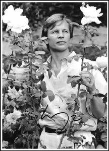Michael York, "ORIGINAL HANDSIGNIERTES" Foto (sehr selten) - Bild 1 von 1