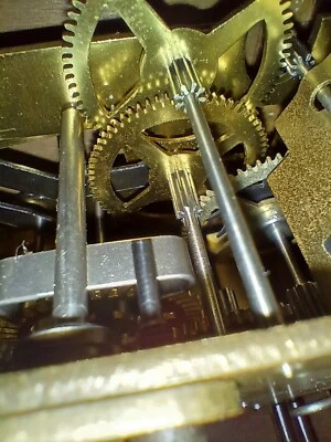 Hermle-Uhr für Kenner! Vollständig original! FHS Ingenieursmechanismus. - Bild 1 von 4