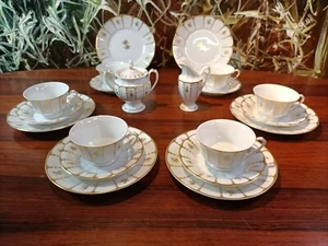FÜRSTENBERG Germany GRECQUE Lyra - edles 20 teiliges Kaffeeservice - 6 Personen - Picture 1 of 8