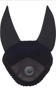 Fliegenhaube für Pferde, weiche Lycra-Ohren, eng gestrickt gehäkelt, bequeme Passform, schwarz - Bild 1 von 3