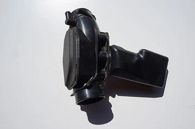 INFINITI G35 2003-2004 SEDÁN LIMPIADOR DE ADMISIÓN DE AIRE RESONADOR TUBO DE CONDUCTO OEM Foto 1 de 4