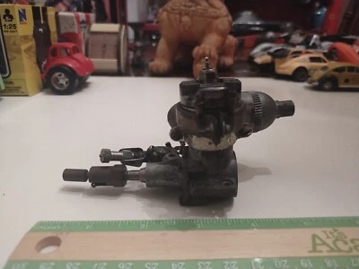 Vintage ENYA 3303 15-III R/C AIRPLANE Engine Made In Japan - Image 1 of 4