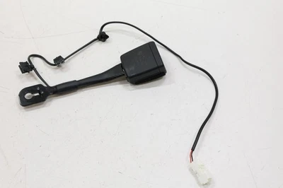 BMW 228I F44 2021-2024 hebilla de cinturón de seguridad delantero derecho OEM 7456273 Foto 1 de 4