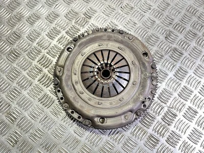 Volkswagen PASSAT B7 2012 Diesel clutch set kit 03L141025Q TRA58233 Foto 1 de 4