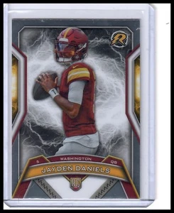 2024 Topps Resurgence #196 Jayden Daniels - Picture 1 of 2