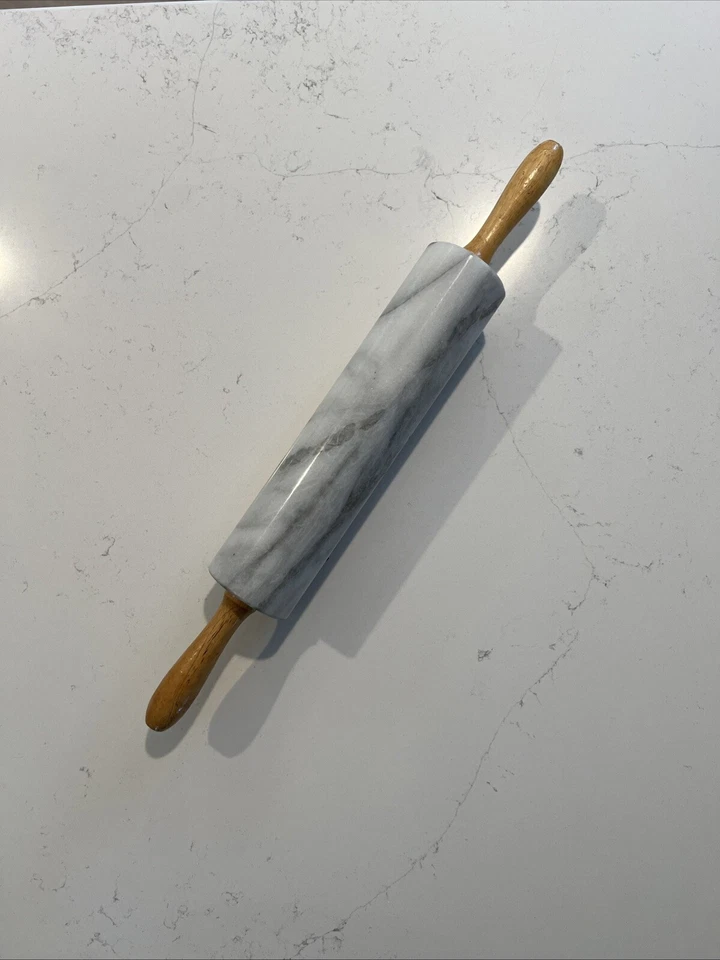 Rodillo de mármol con base de madera - pasador de 10 pulgadas/18 pulgadas en general - gris/blanco - en muy buen estado Foto 1 de 1