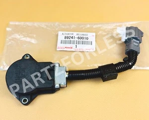89241-60010 TOYOTA ACTIONNEUR D'ORIGINE, COMMANDE ABSORBEUR 8924160010 NEUF OEM - Photo 1 sur 9