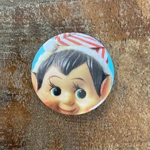 Vintage JC Penney Christmas Holiday Elf Pin Button 1 Inch - Picture 1 of 3
