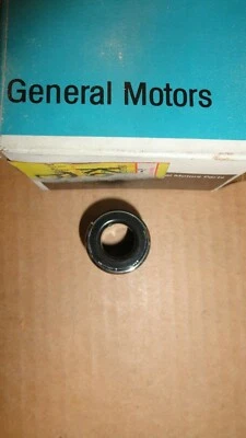 NUEVO EN STOCK 1977-79 BUICK LESABRE ELECTRA ANTENA DE ALIMENTACIÓN ESCUDO CON GUÍA 1254878 Foto 1 de 4