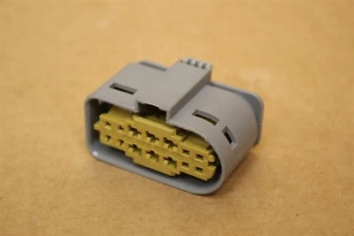 A0525456026 Wiring Connector Housing New genuine Mercedes-Benz part - Image 1 of 3