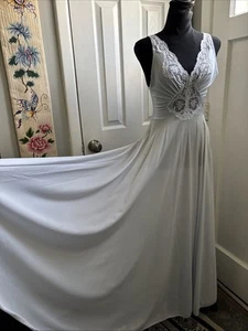 Vintage Olga Full Sweep Nylon Nightgown Light Blue Style 9687 Petite - Picture 1 of 12