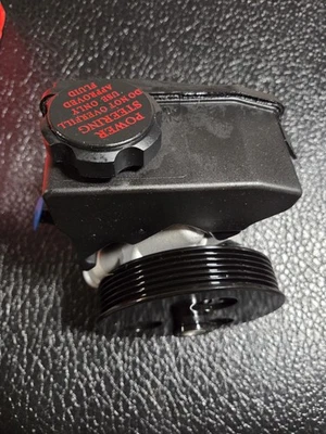 Bomba de dirección asistida Phoboos 26043369 para Buick Rendezvous 2002-2007 Foto 1 de 4