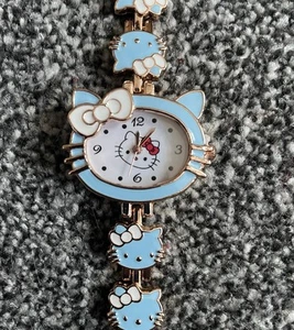 Hello Kitty Womens/girls Quartz Watch Brand New - Picture 1 of 9