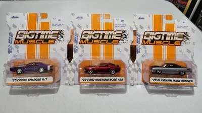Bigtime Muscle '70 Charger R/T, '70 Mustang BOSS 429 & '70 Road Runner Set/3 - Image 1 of 4