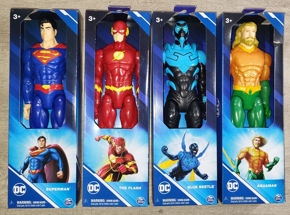 DC Comics Superman Flash Blue Beetle Aquaman 12" figuras de acción NUEVO conjunto de caja Foto 1 de 4
