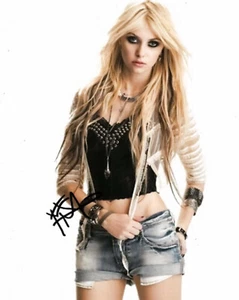 Taylor Momsen The Pretty Reckless Autographed Signed Photo Picture Reprint 8x10 - Picture 1 of 1
