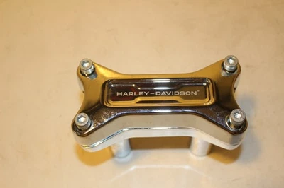 HARLEY DAVIDSON OEM CVO CHROME 1 1/4" RISERS & CLAMP  - Изображение 1 из 4