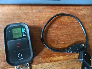GOPRO Telecomando WiFi Intelligente X Gopro Hero 7 6 5 4 3+ e Cavo Ricarica - Foto 1 di 1