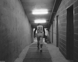 Roberto Clemente Field Pittsburgh Pirates s/w 8x10 Bild Celebrity Print - Bild 1 von 1