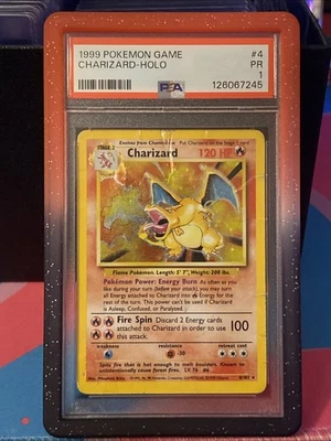 1999 年 Pokemon Game Charizard Base Set Holo 4/102 PSA PR 1 包括分级保护 — 第 1/2 张图片