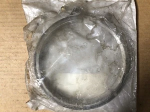 8070165 V-CLAMP - Picture 1 of 1