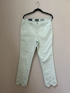 Charter club women’s size 6 Bristol skinny ankle jeans mint green Eyelet Hem NWT - Picture 1 of 8