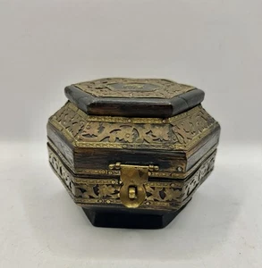 Antique Hexagonal, Trinket Box Wooden Brass Covered Made In India - Picture 1 of 8