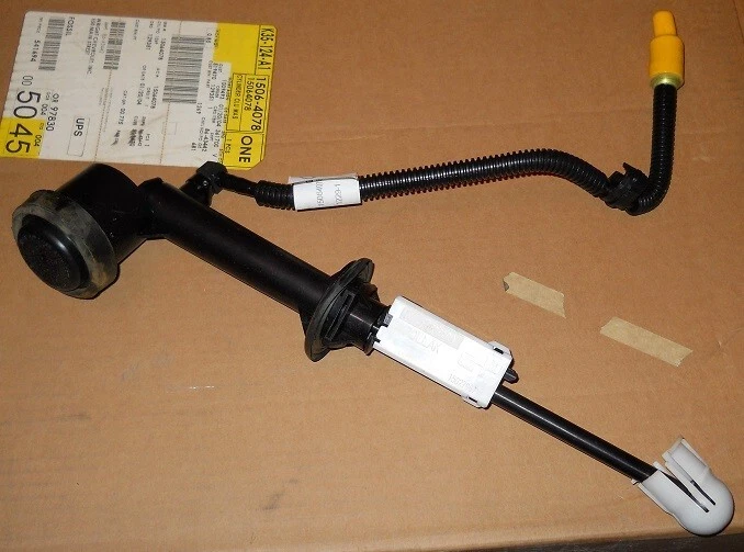 Cilindro maestro embrague Chevrolet GMC Truck Tahoe Yukon 2001-02 nuevo de Lote Antiguo Foto 1 de 1