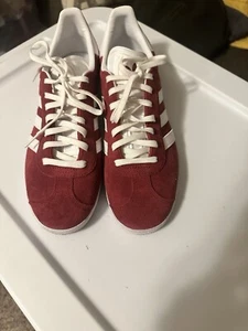 Adidas Originals Gazelle Men's Lifestyle Burgundy Low Shoes Size 8.5 - Picture 1 of 7