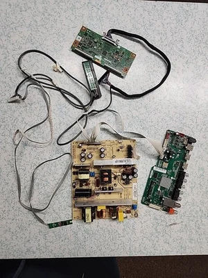 Placas de sensor de alimentación, principal, T-Con e IR RCA LED46C45RQ y botón de encendido Foto 1 de 4