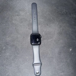 Apple Watch Series 7 GPS 41mm Midnight Aluminum Case w/ Band (M/L) *FOR PARTS* - Zdjęcie 1 z 3