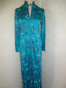 Vintage Womens Green TV Loungers Asian Style House Dress Robe S Frog Closure USA - Picture 1 of 8