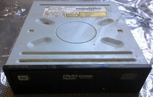 H.L Data Storage Super Multi DVD Rewriter Model: GSA-H60N SATA Internal Drive - Picture 1 of 2