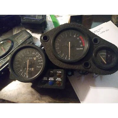 Velocímetro de grupo de calibre 93 Honda CBR900RR 39093 millas leer lectura importante Foto 1 de 4