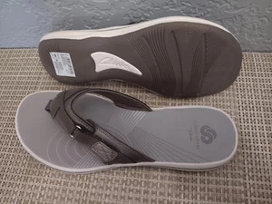 NEW~Clarks CLOUDSTEPPERS~Breeze Sea~PEWTER~slip-on~SANDALS~flip-flops~ size 9 - Picture 1 of 5