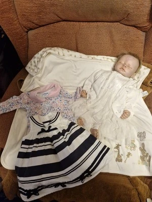 Reborn Bountiful Baby  Sleeping Baby Girl Doll Weighted 3 Outfits & Blanket C1 - Image 1 of 4