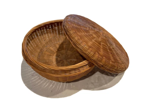 Vintage Woven Rattan Wicker Round Sewing Storage Basket & Lid 8" Boho Cover