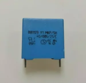 20x MKP Fogli Condensatore Radiale 0,0047μF 250V AC EPCOS B81123C1472M3 4,7nF - Foto 1 di 3